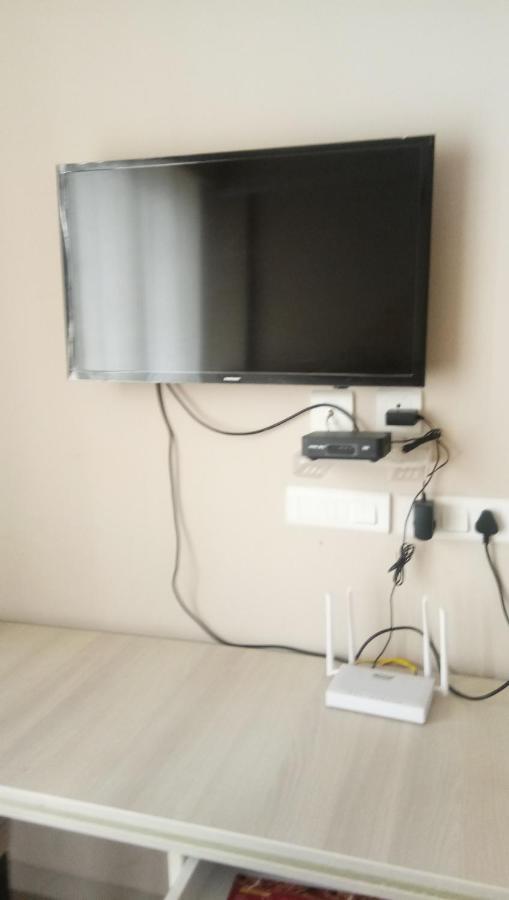 Apartament Omaxe Krishna Aavas Vrindāvan Pokój zdjęcie